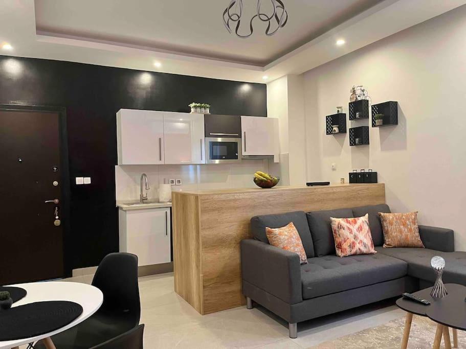 Luxueux Appartements - 2 Pieces Ou 4 Pieces - Quartiers Prises D'Almadies Et Ngor" Dakar Exterior foto