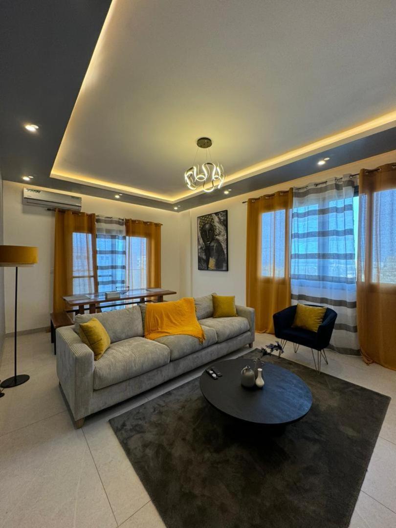 Luxueux Appartements - 2 Pieces Ou 4 Pieces - Quartiers Prises D'Almadies Et Ngor" Dakar Exterior foto