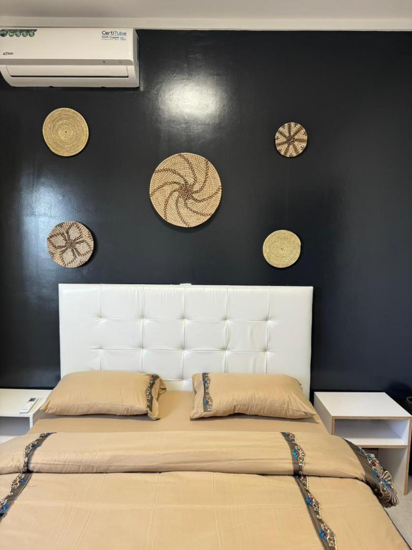 Luxueux Appartements - 2 Pieces Ou 4 Pieces - Quartiers Prises D'Almadies Et Ngor" Dakar Exterior foto
