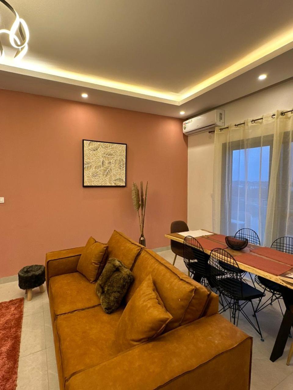 Luxueux Appartements - 2 Pieces Ou 4 Pieces - Quartiers Prises D'Almadies Et Ngor" Dakar Exterior foto