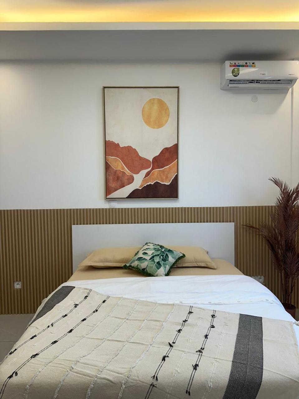 Luxueux Appartements - 2 Pieces Ou 4 Pieces - Quartiers Prises D'Almadies Et Ngor" Dakar Exterior foto