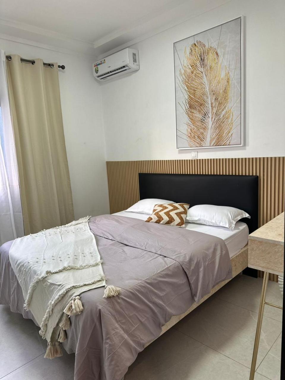 Luxueux Appartements - 2 Pieces Ou 4 Pieces - Quartiers Prises D'Almadies Et Ngor" Dakar Exterior foto