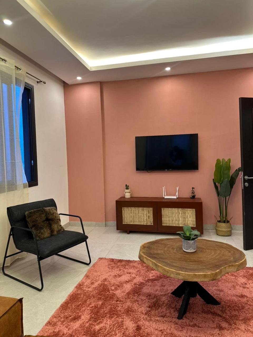 Luxueux Appartements - 2 Pieces Ou 4 Pieces - Quartiers Prises D'Almadies Et Ngor" Dakar Exterior foto